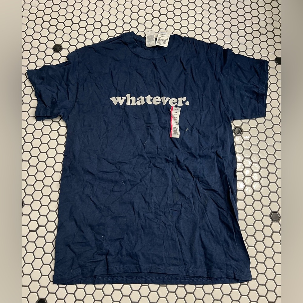 NWT Gildan whatever dead stock t shirt size medium